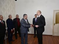 Состоялась церемония предоставления квартир и автомобилей инвалидам Карабахской войны и приравненным к ним лицам
В церемонии принял участие Президент Ильхам Алиев (ФОТО)