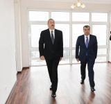 Состоялась церемония предоставления квартир и автомобилей инвалидам Карабахской войны и приравненным к ним лицам
В церемонии принял участие Президент Ильхам Алиев (ФОТО)