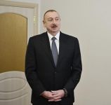 Состоялась церемония предоставления квартир и автомобилей инвалидам Карабахской войны и приравненным к ним лицам
В церемонии принял участие Президент Ильхам Алиев (ФОТО)