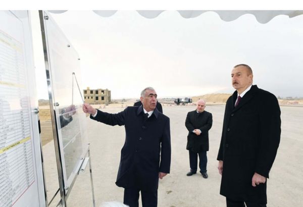 President Ilham Aliyev views construction at Baku-Guba-Russia state border highway (PHOTO)