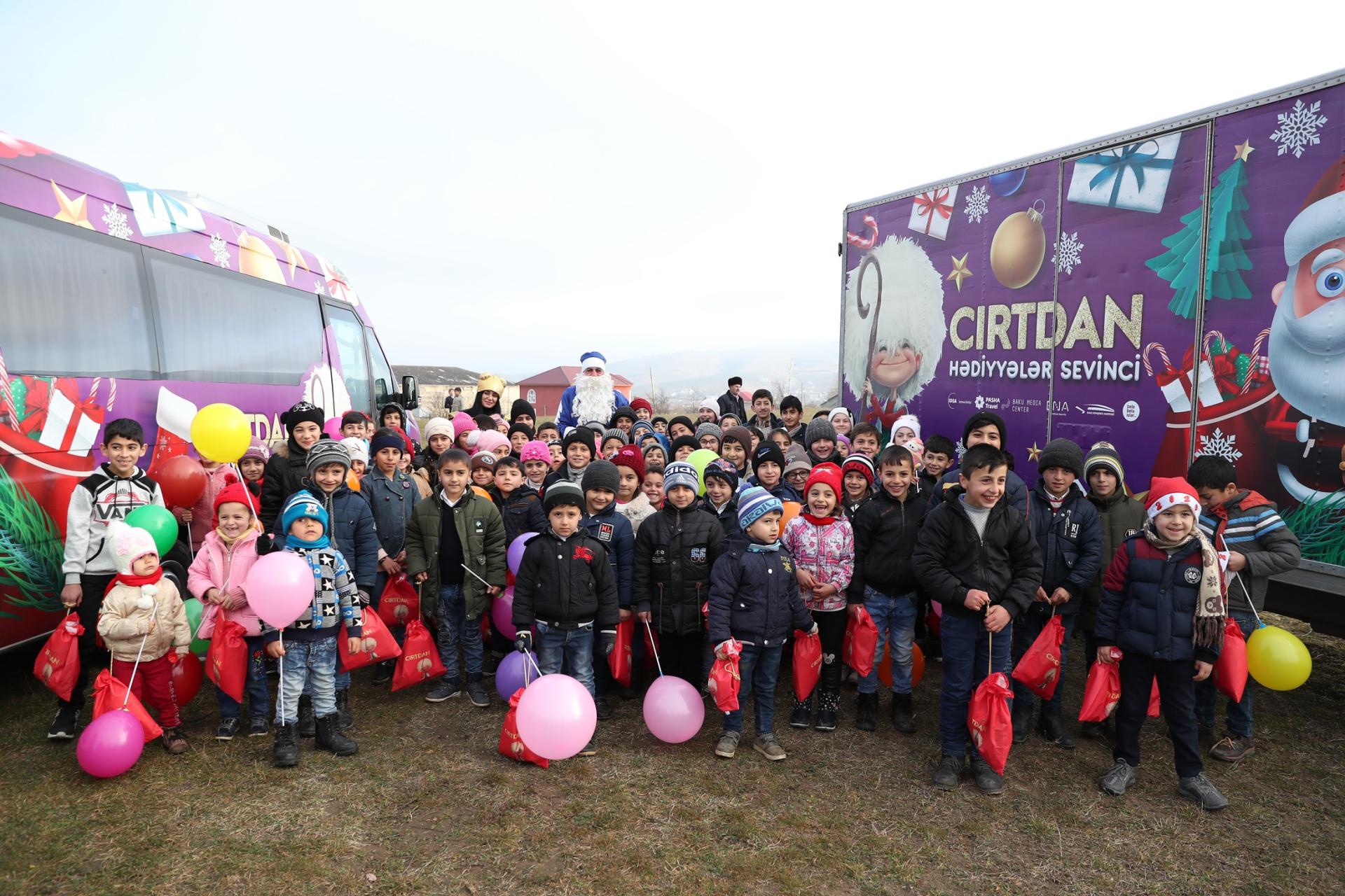 Vice-President of Heydar Aliyev Foundation Leyla Aliyeva organizes another charity action (PHOTO)