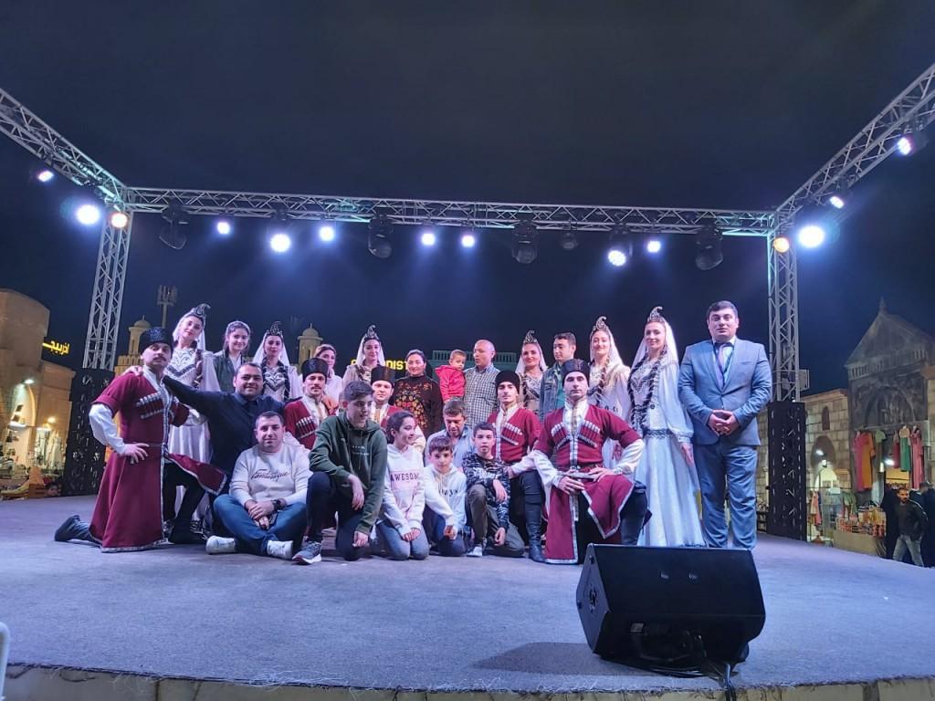 Азербайджанские танцы на Фестивале наследия Шейха Заеда в Абу-Даби (ФОТО)