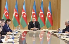 При Президенте Ильхаме Алиеве прошло совещание, посвященное итогам 2019 года (ФОТО/ВИДЕО) (версия 2)