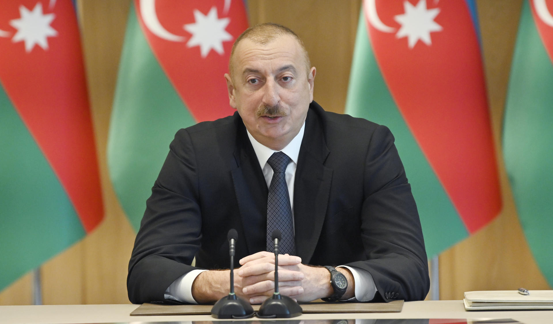 При Президенте Ильхаме Алиеве прошло совещание, посвященное итогам 2019 года (ФОТО/ВИДЕО) (версия 2)