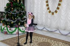 Александра Никушина поздравила юных азербайджанских актеров