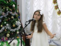 Александра Никушина поздравила юных азербайджанских актеров