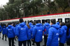 Общественность Азербайджана чтит светлую память жертв трагедии 20 Января (ФОТО)