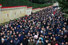 Общественность Азербайджана чтит светлую память жертв трагедии 20 Января (ФОТО)