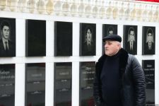 Общественность Азербайджана чтит светлую память жертв трагедии 20 Января (ФОТО)