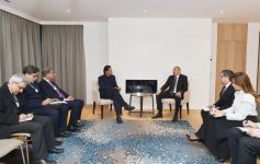 Президент Ильхам Алиев встретился в Давосе с премьер-министром Пакистана (ФОТО)