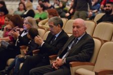 Юбилей Самандара Рзаева. Через "Гамлета" к славе (ФОТО)