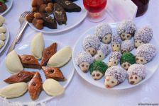 Пробуйте на здоровье! В Баку открылся Фестиваль национальных сладостей (ФОТО)