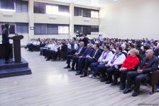 Пробуйте на здоровье! В Баку открылся Фестиваль национальных сладостей (ФОТО)