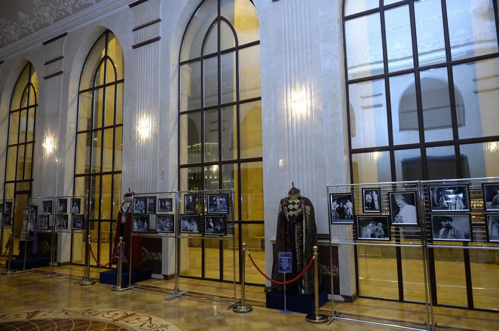 Юбилей Самандара Рзаева. Через "Гамлета" к славе (ФОТО)