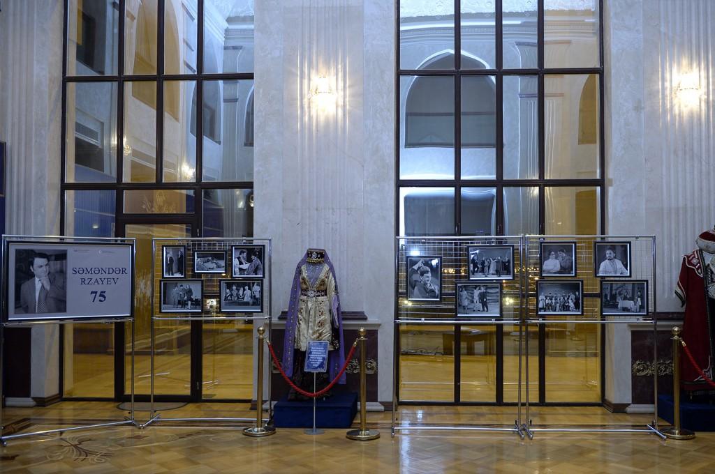 Юбилей Самандара Рзаева. Через "Гамлета" к славе (ФОТО)