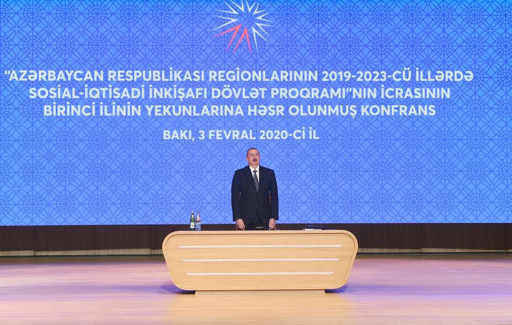 Президент Ильхам Алиев принял участие в конференции, посвященной итогам первого года реализации Госпрограммы социально-экономического развития регионов в 2019-2023 годах (ФОТО)
