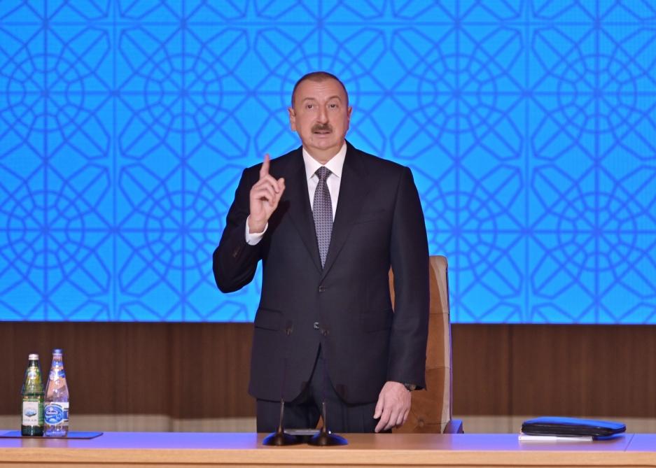 Президент Ильхам Алиев принял участие в конференции, посвященной итогам первого года реализации Госпрограммы социально-экономического развития регионов в 2019-2023 годах (ФОТО)