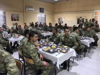 Полад Бюльбюльоглу отметил юбилей с военнослужащими (ВИДЕО, ФОТО)