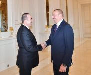 Azerbaijani president receives delegation led by Turkish FM (PHOTO)