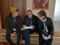 Azerbaijani people voting in parliamentary elections (PHOTO)