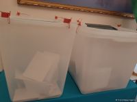 Azerbaijani people voting in parliamentary elections (PHOTO)