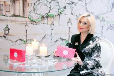 Тунзаля Агаева провела шоколадный конфетный вечер "Любимые" со звездами (ФОТО)