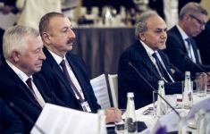 Президент Ильхам Алиев в рамках Мюнхенской конференции по безопасности принял участие в круглом столе на тему «Энергетическая безопасность» (ФОТО) (Версия 2)