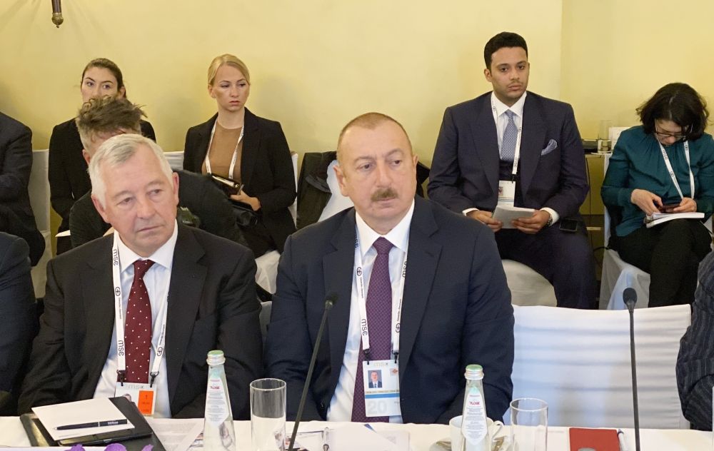 Президент Ильхам Алиев в рамках Мюнхенской конференции по безопасности принял участие в круглом столе на тему «Энергетическая безопасность» (ФОТО) (Версия 2)