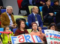 На Национальной арене гимнастики продолжаются соревнования в рамках Кубка мира по прыжкам на батуте и тамблингу (ФОТО)