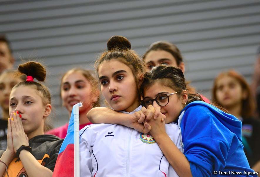Emotions of fans at FIG World Cup in Trampoline Gymnastics & Tumbling in Baku (PHOTO)