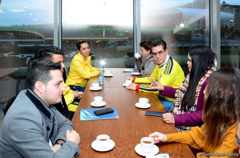 Colombian Ambassador meets athletes within FIG World Cup in Trampoline Gymnastics and Tumbling (PHOTO)