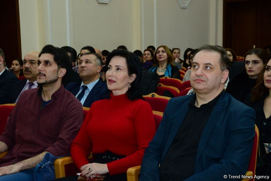 Мир гармонии в Баку – дан старт международному конкурсу (ФОТО)