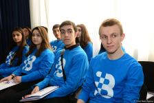 В Баку прошло первое заседание Каспийской школы волонтерства «Меридианы доброй воли» (ФОТО)