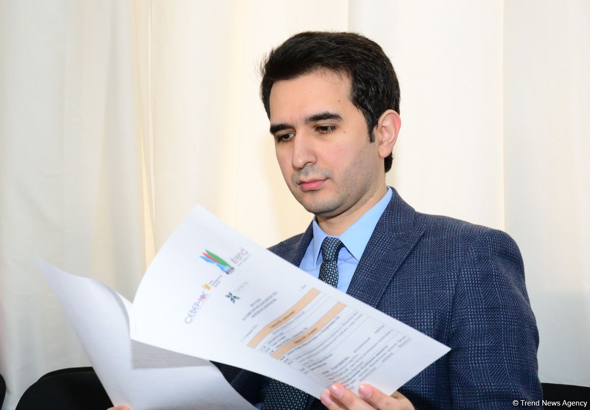 В Баку прошло первое заседание Каспийской школы волонтерства «Меридианы доброй воли» (ФОТО)