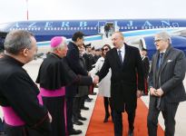 Azerbaijani president arrives in Italy for state visit (PHOTO)