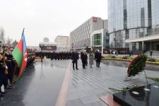 Президент Ильхам Алиев и Первая леди Мехрибан Алиева приняли участие в церемонии почтения памяти жертв Ходжалинского геноцида (ФОТО)