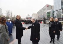 Президент Ильхам Алиев и Первая леди Мехрибан Алиева приняли участие в церемонии почтения памяти жертв Ходжалинского геноцида (ФОТО)