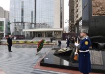 Президент Ильхам Алиев и Первая леди Мехрибан Алиева приняли участие в церемонии почтения памяти жертв Ходжалинского геноцида (ФОТО)