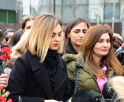 Общественность Азербайджана чтит память жертв Ходжалинского геноцида (ФОТО)