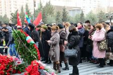 Общественность Азербайджана чтит память жертв Ходжалинского геноцида (ФОТО)