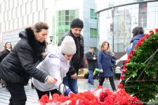 Общественность Азербайджана чтит память жертв Ходжалинского геноцида (ФОТО)