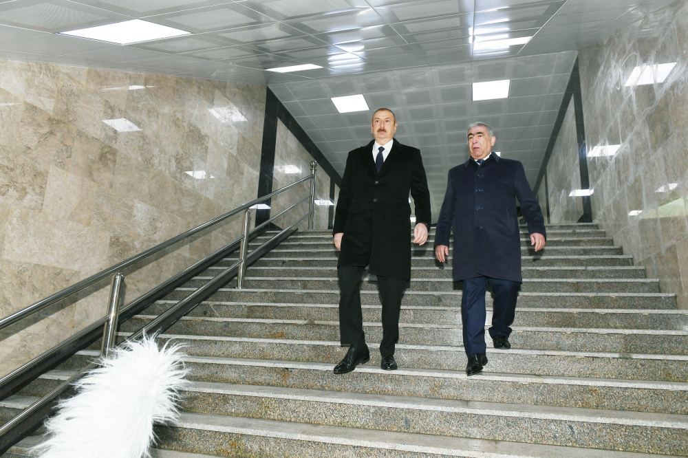 Президент Ильхам Алиев принял участие в открытии подземного пешеходного перехода на пересечении проспекта Гейдара Алиева и улицы Заки Мамедова в Баку (ФОТО)