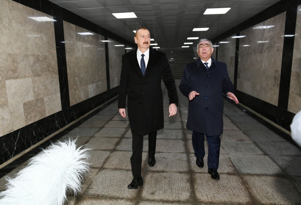 Президент Ильхам Алиев принял участие в открытии подземного пешеходного перехода на пересечении проспекта Гейдара Алиева и улицы Заки Мамедова в Баку (ФОТО)