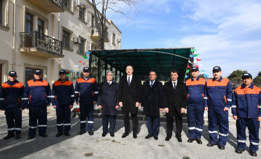 Президент Ильхам Алиев принял участие в открытии подземного пешеходного перехода на пересечении проспекта Гейдара Алиева и улицы Заки Мамедова в Баку (ФОТО)