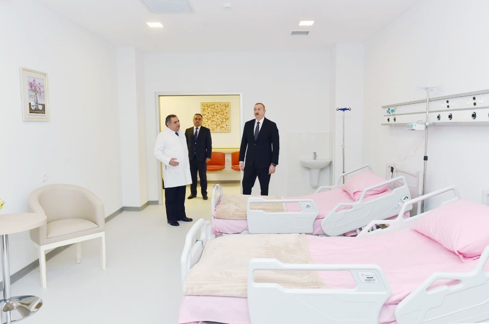 Президент Ильхам Алиев принял участие в открытии Геранбойской районной центральной больницы (ФОТО) (Версия 2)