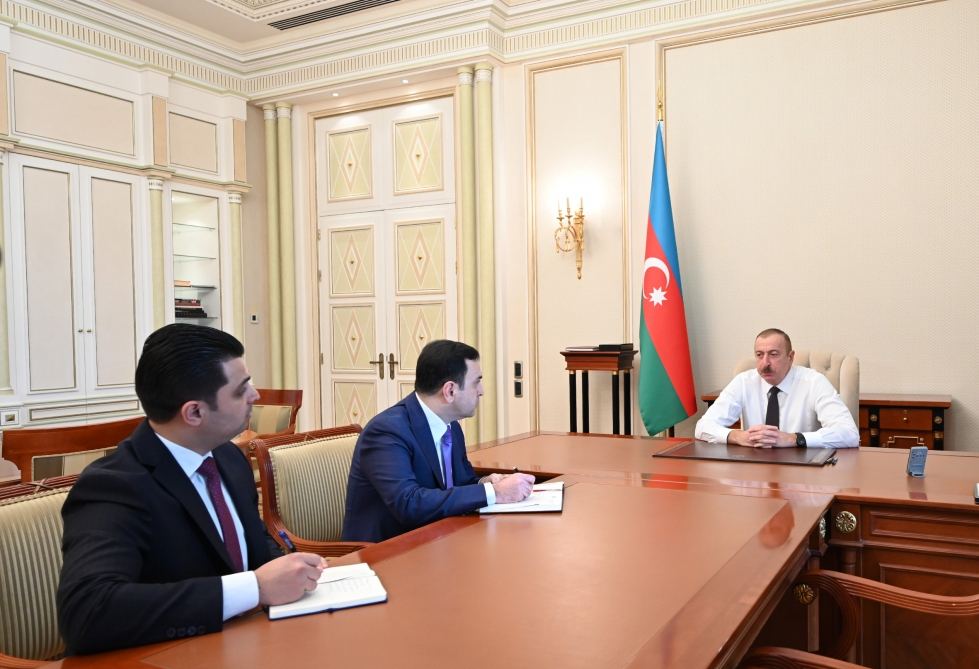 Президент Ильхам Алиев принял Нахида Багирова и Миргасана Сеидова в связи с их назначением на должности глав Исполнительной власти Исмаиллинского и Нефтчалинского районов (ФОТО/ВИДЕО) (версия 2)