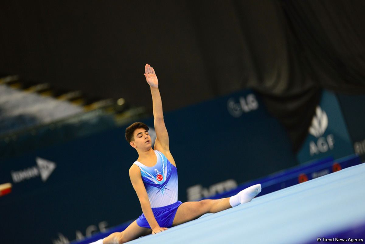 В Баку стартовал Международный турнир по мужской спортивной гимнастике AGF Junior Trophy (ФОТО)