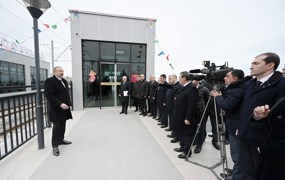 Президент Ильхам Алиев принял участие в открытии после реконструкции участка Пиршаги-Горадил-Новханы-Сумгайыт Абшеронской кольцевой железной дороги (ФОТО/ВИДЕО) (версия 2)