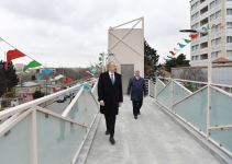 Президент Ильхам Алиев ознакомился с работами по расширению дороги Баку-Сумгайыт и принял участие в открытии пешеходного перехода на пересечении Московского проспекта и улицы 20 Января (ФОТО/ВИДЕО)