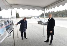 Президент Ильхам Алиев ознакомился с работами по расширению дороги Баку-Сумгайыт и принял участие в открытии пешеходного перехода на пересечении Московского проспекта и улицы 20 Января (ФОТО/ВИДЕО)